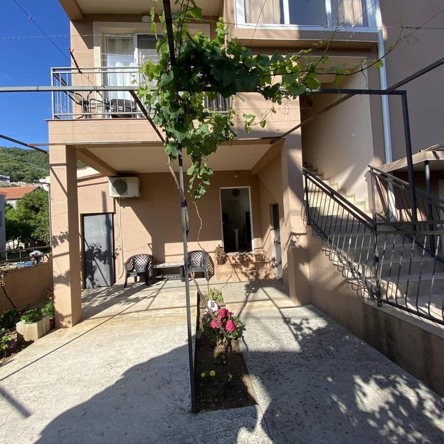 Petkovic Accommodation Tivat Ngoại thất bức ảnh
