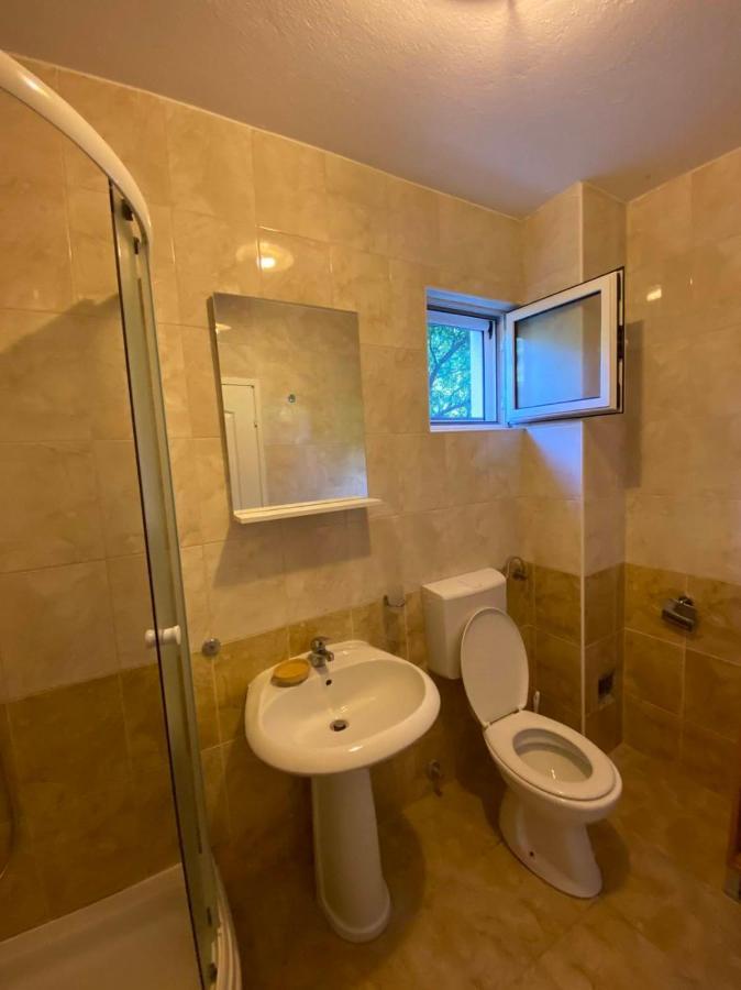 Petkovic Accommodation Tivat Ngoại thất bức ảnh